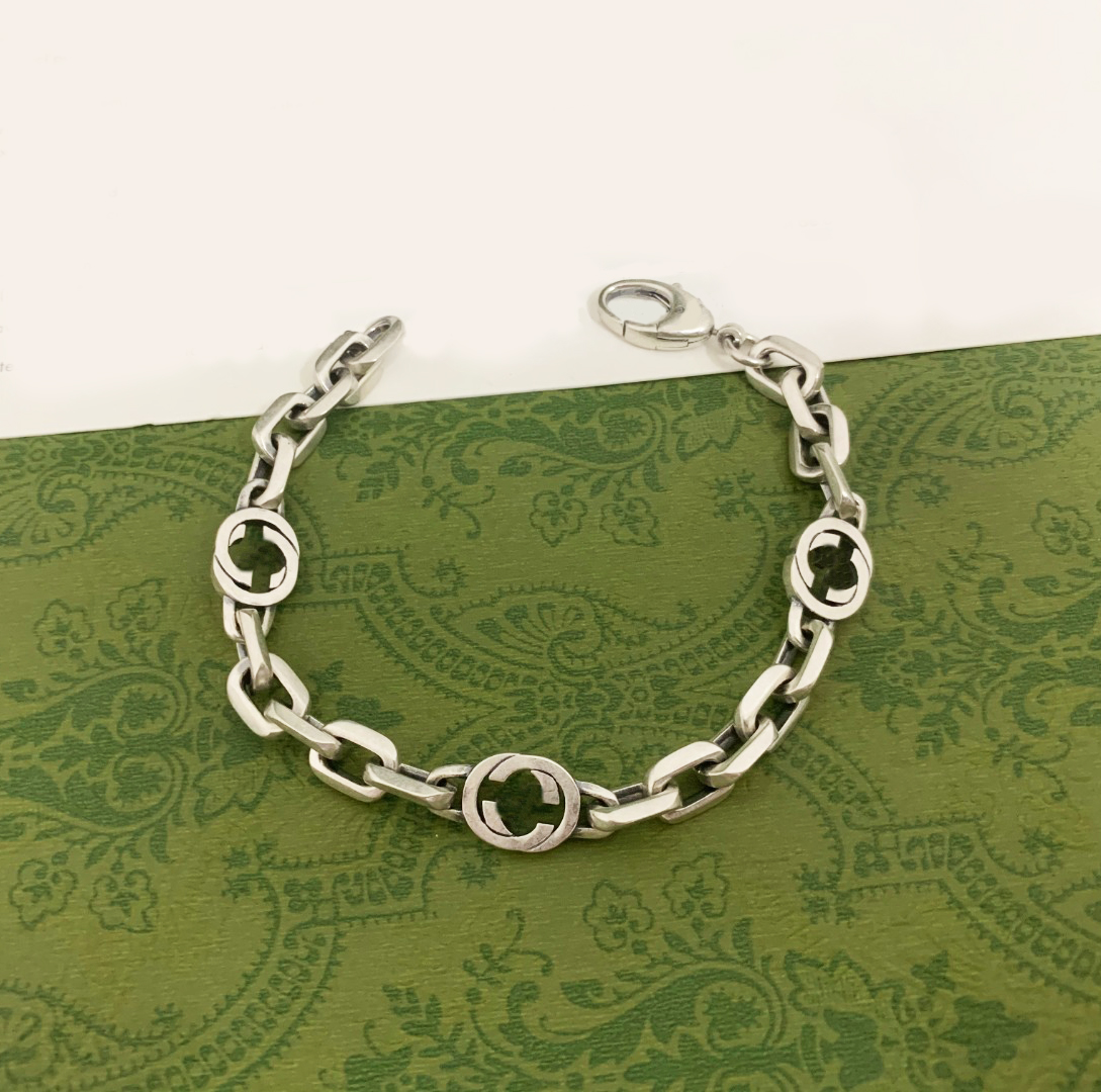 Designer Bracelets Vintage European Charm 925 Sterling Silver Plated Chain Bracelet Bangle For Men Women Fashion Jewelry Couple Party Gift