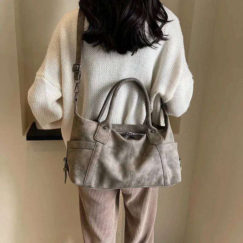 Retro Design PU Leather Shoulder Bags for Women 2026 Korean Fashion High Capacity Armpit Female Crossbody Bag Tote Handbags XJ260306