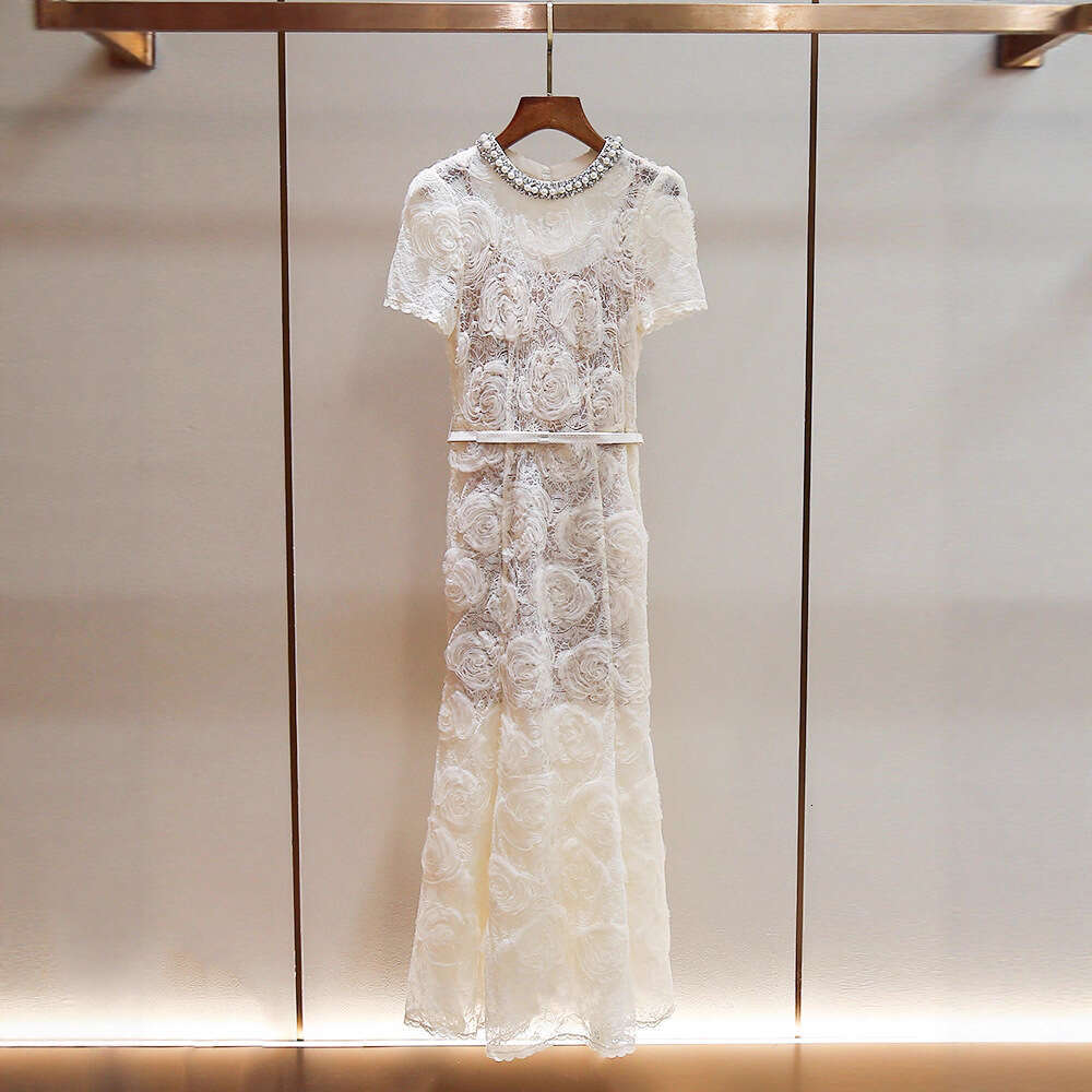 2026 Designer Women's Summer New High end Fashion Heavy Needle Round Neck Lace Medium length Skirt