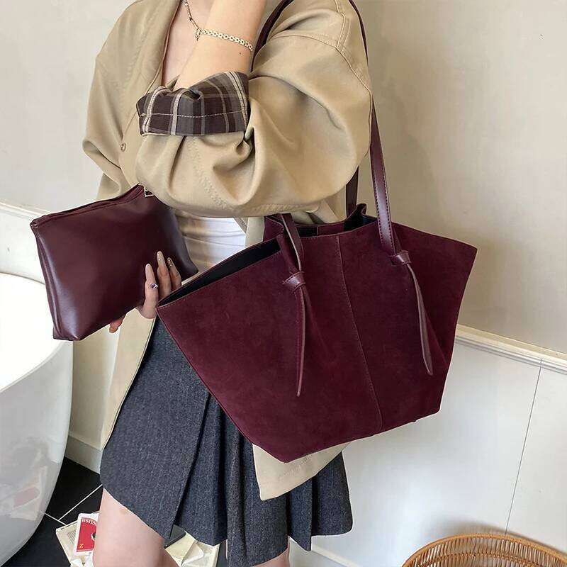 Light Luxury Brand Designer Wing Frosted Suede Tote Bag Solid Color Versatile Large Capacity Women Storage Underarm Bags XJ260306
