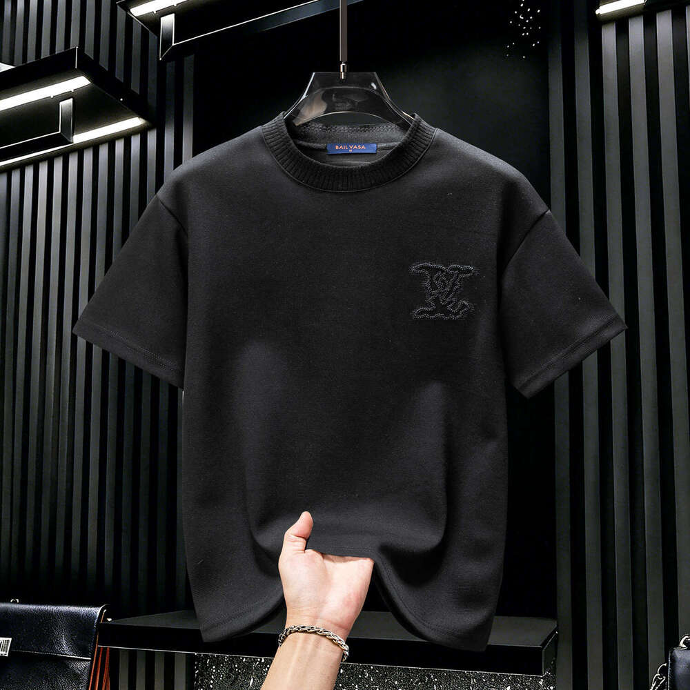 European Station Trendy Brand Light Luxury High-End Embroidered Short Sleeve T-Shirt Men 2026 Summer New Fashion Round Neck Versatile Top Luanyun Luan