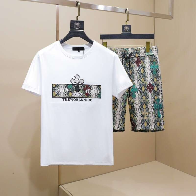 European Brand Short-Sleeve T-Shirt Round Neck Casual Half-Sleeve Tee Summer New Men's Fashion Trend Luanyun