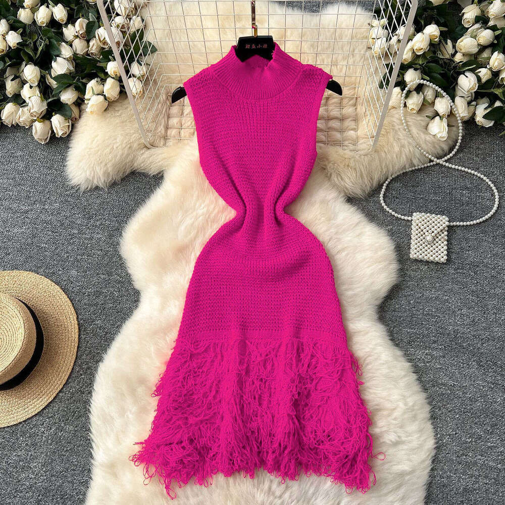 2026 European and American fashion sleeveless women's summer high-end slim fit elegant tassel sweater dress