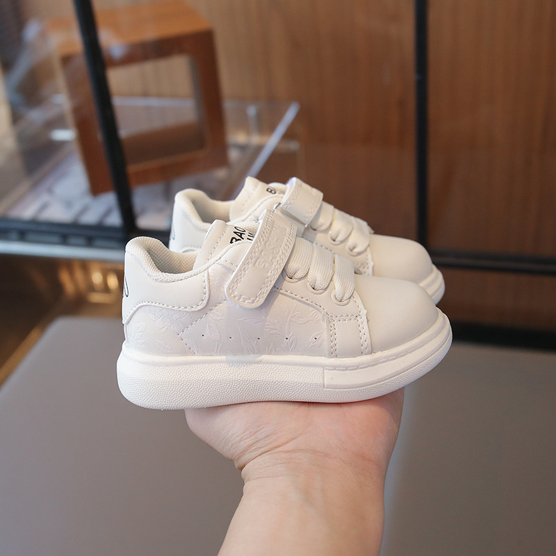 Free shipping Children's sports shoes - girls' and boys' white shoes with breathable and soft soles, suitable for casual wear, for scho