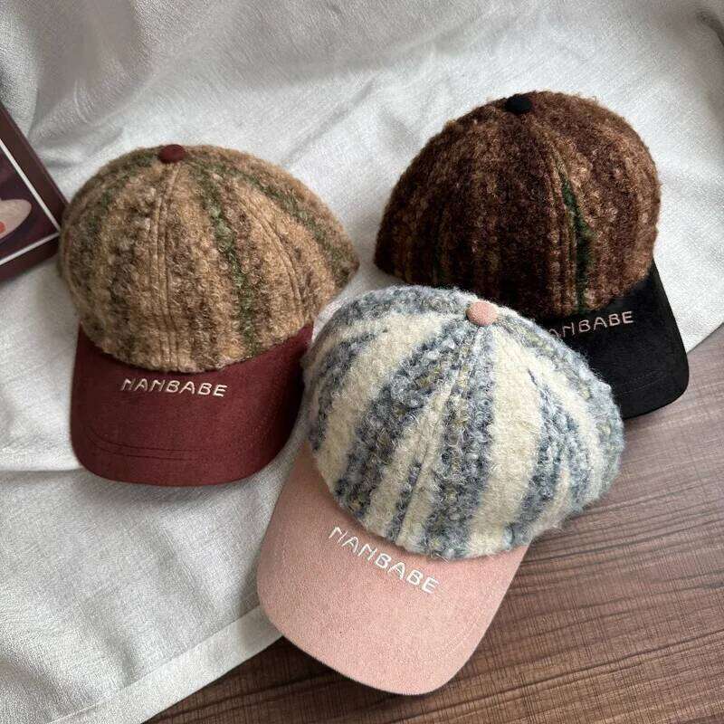 2025 Autumn Winter New Round Woolen Circle Color Blocking for Men and Women Vintage Letter Baseball Cap Y260304
