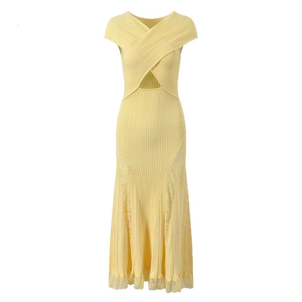 2026 Spring and Summer New Designer Women's Fashionable and Soft V-neck Hollow Long Knitted Dress