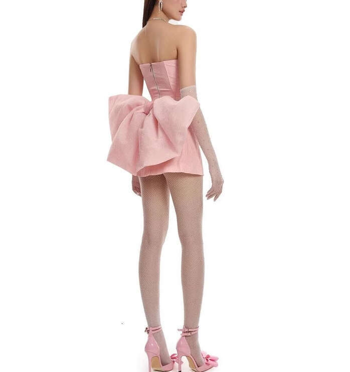 2026 Spring/Summer New Women's Niche Designer Fashion Sexy Fish Bone Scarf Top Skirt Set