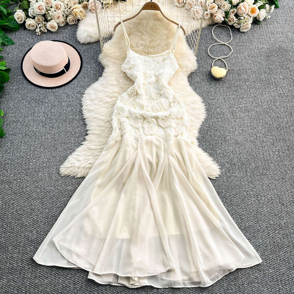 2026 designer French three-dimensional floral lace elegant women's vest dress summer new fish tail hem