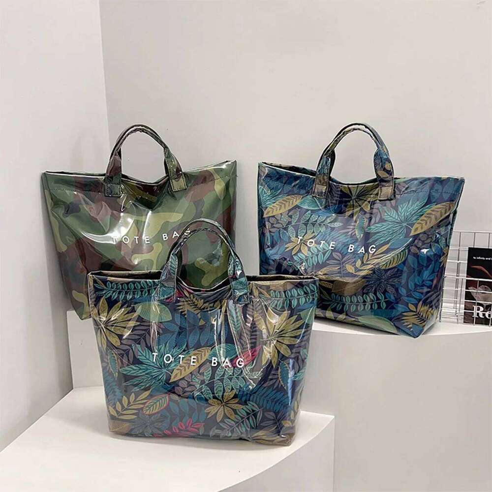 Camouflage Leaf Print Korean Style Tote Bag Clear PVC with Magnetic Clasp Large Capacity Water Resistant Easy Clean Commute XJ260306