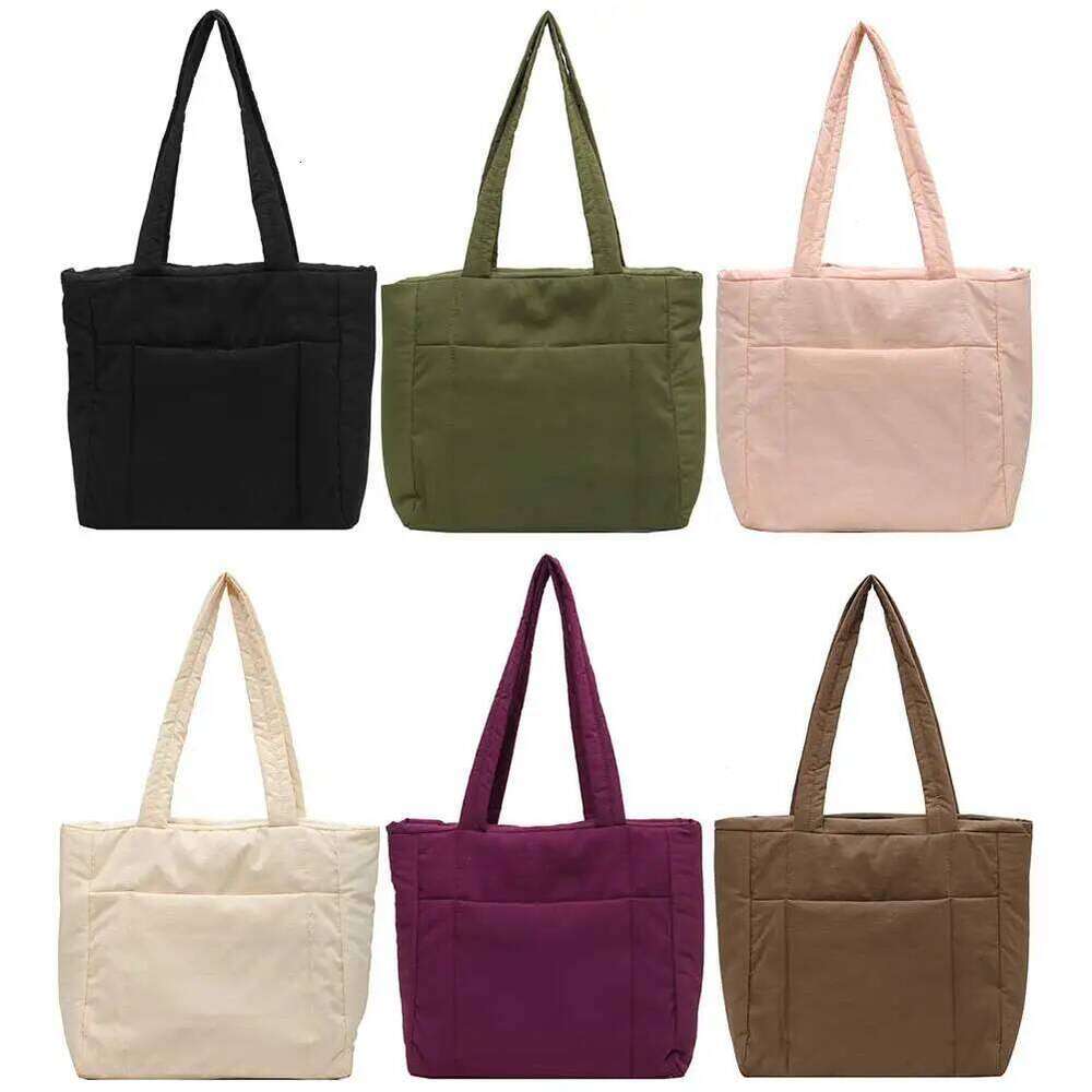 Women Shoulder Bag Solid Color Winter Puffer Large Capacity Fashion Laptop Handbags Simple Trendy Commuting Bags XJ260306