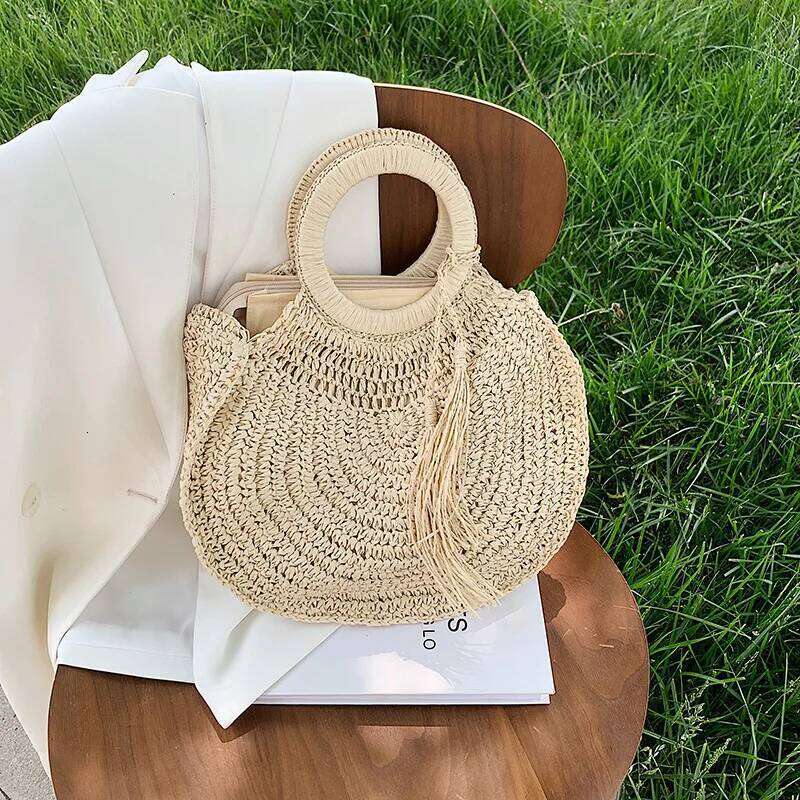 Summer Women Round Straw Bags Rattan Shoulder Handmade Woven Beach Bag Female Large Capacity Tassel Design Handbags XJ260306