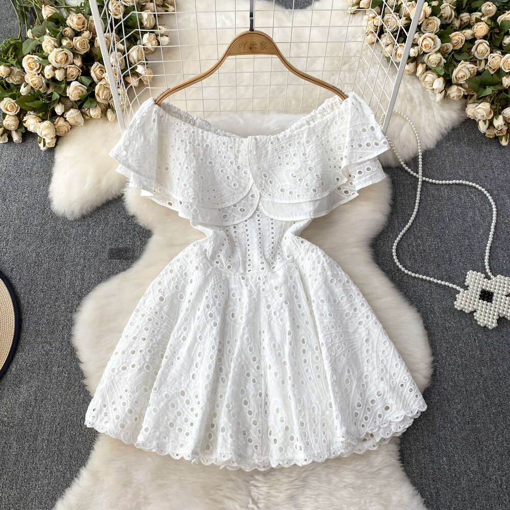 2026 designer retro off shoulder pleated slim A13 fit A-line hollow out dress suitable for seaside vacations