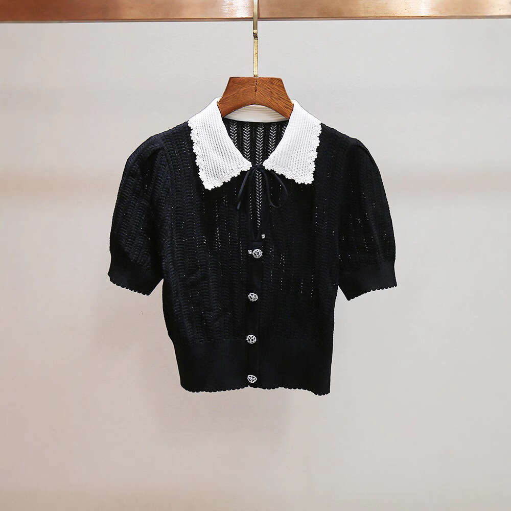 2026 designer high-end women's summer new item niche French color blocked lapel short sleeved single breasted knitted top