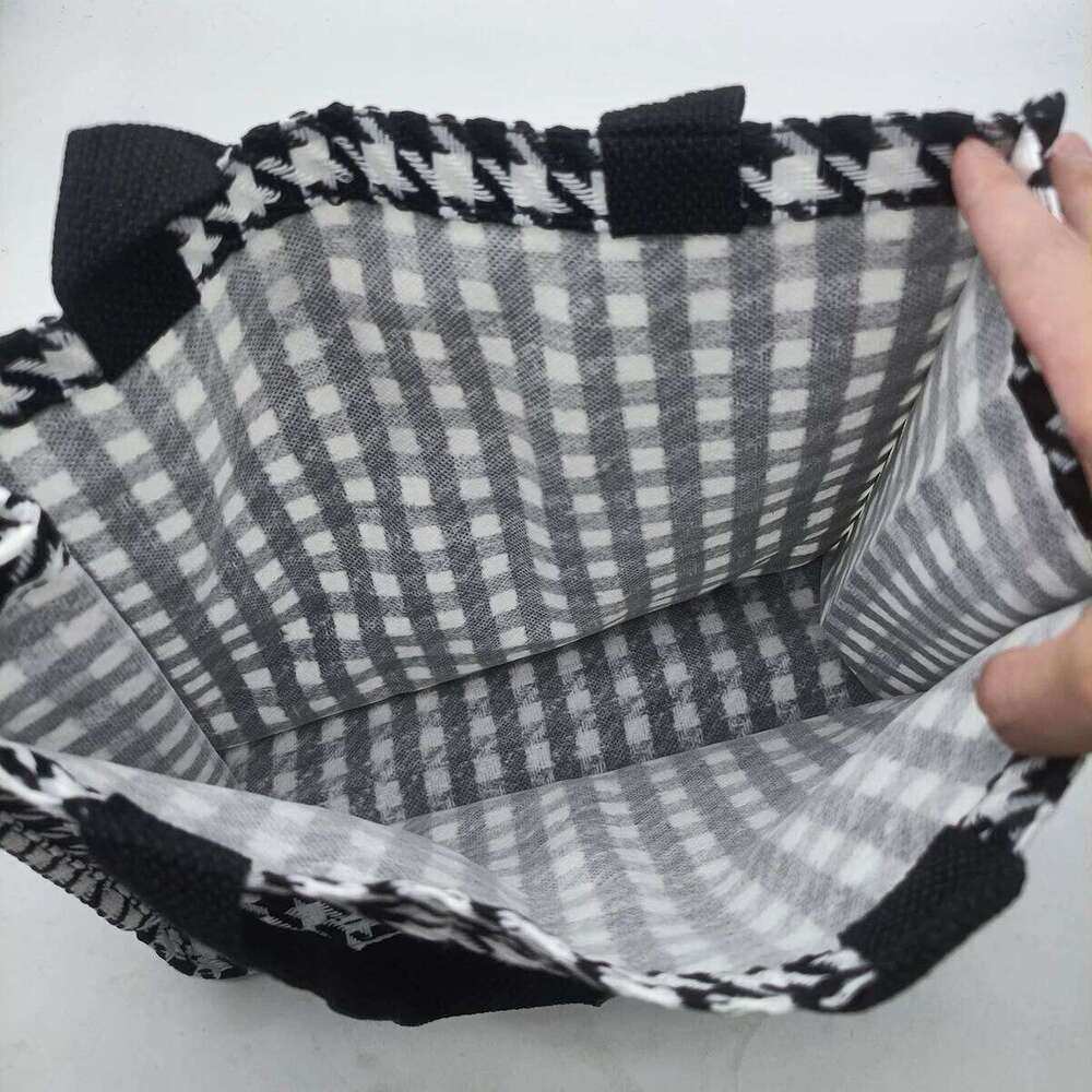 Black large capacity casual thousand-bird underarm handbag fashion Tote female ins shoulder bag a pack XJ260306