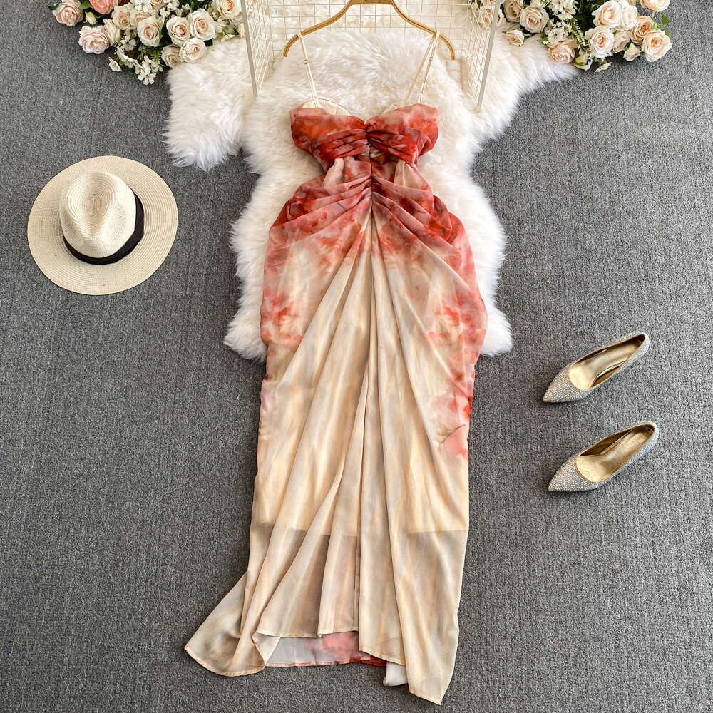 2026 designer niche high-end women's tie dye printed vest dress French pure sexy V-neck backless strapless long style