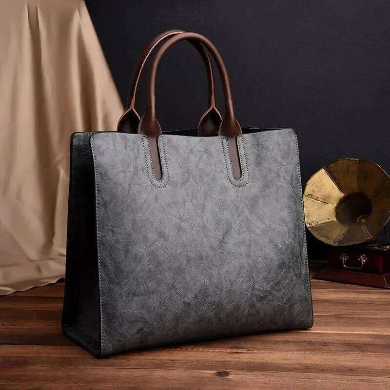 Vintage OIL SKIN Leather Big Casual Tote women bags High Quality Women's Handbags Shoulder Crossbody Bag Messenger Bags sac XJ260306