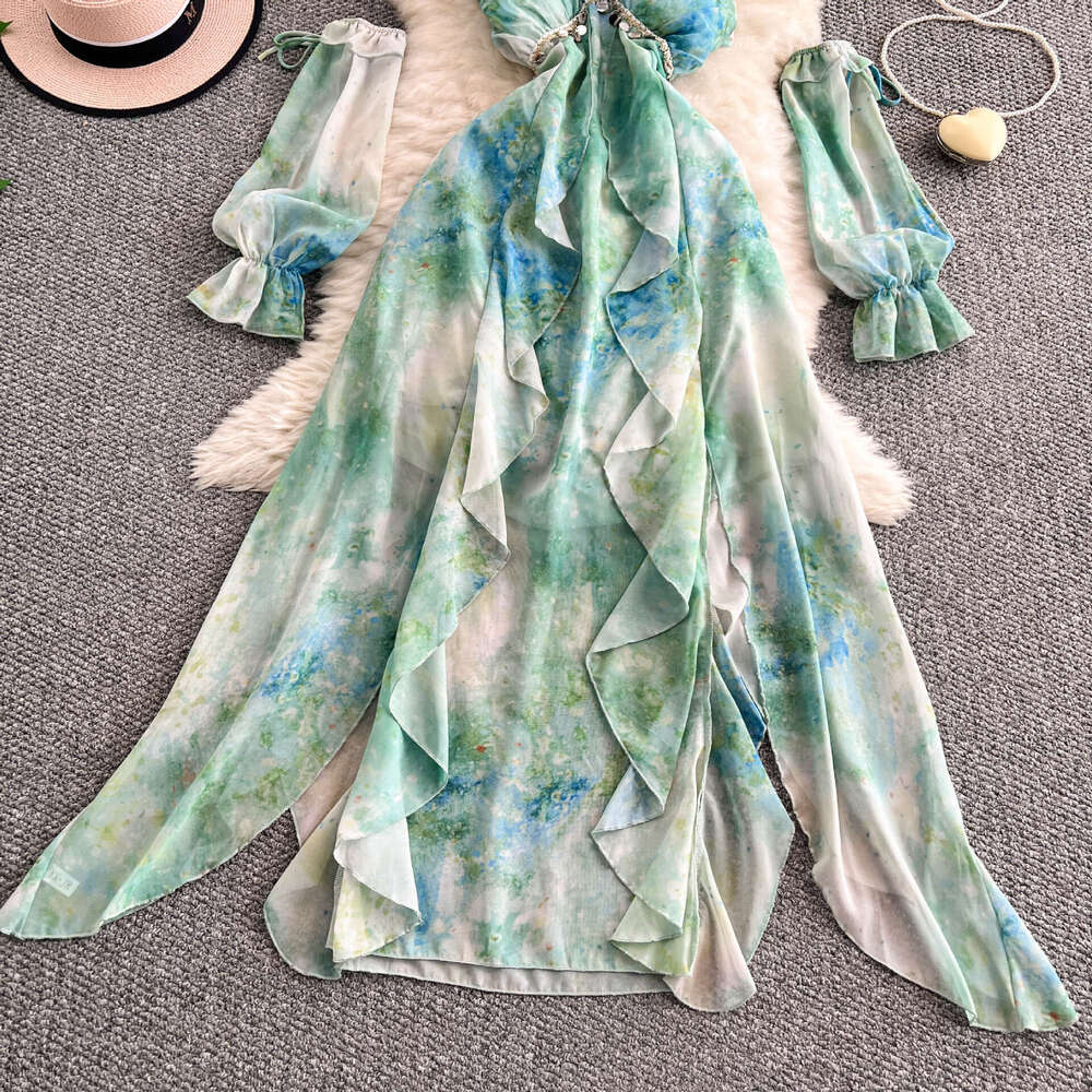 Designer vacation style tie dye sleeveless sexy backless dress, elegant and charming in summer, with an asymmetrical waist like fairy