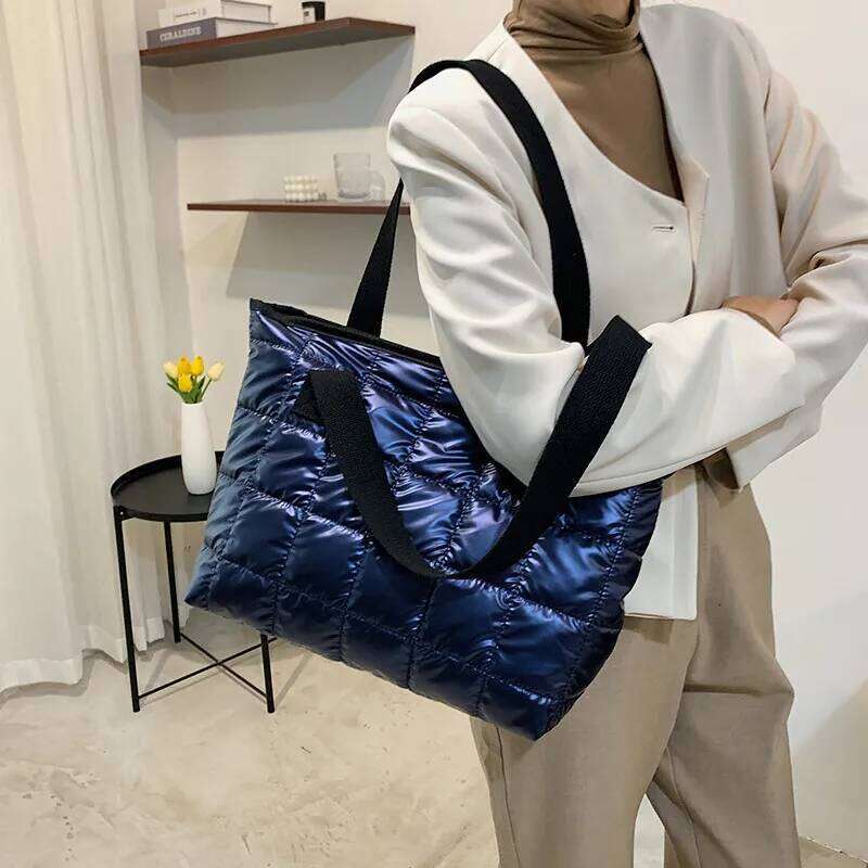 Space Pad Cotton Tote Handbags Fashion Winter Quilted Travel Shoulder Bags For Women Large Capacity Waterproof Shopping Purse XJ260306