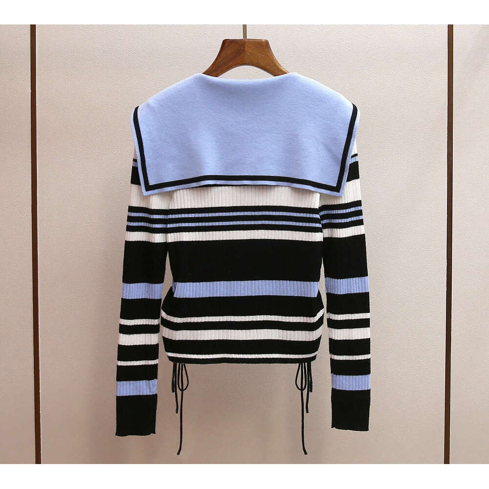2026 designer high-end women's clothing autumn and winter new Korean style age reducing navy blue collar A12 drawstring slim striped knitted top