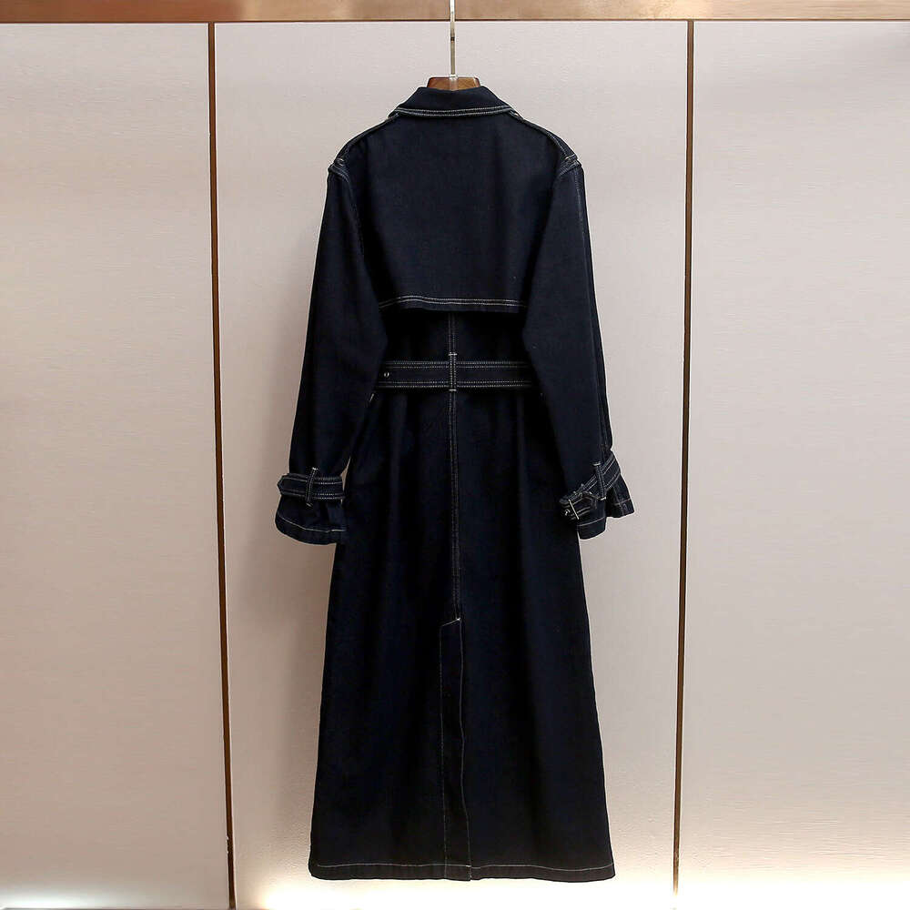 2026 designer autumn and winter new style French retro British elegant double breasted waist long denim trench coat