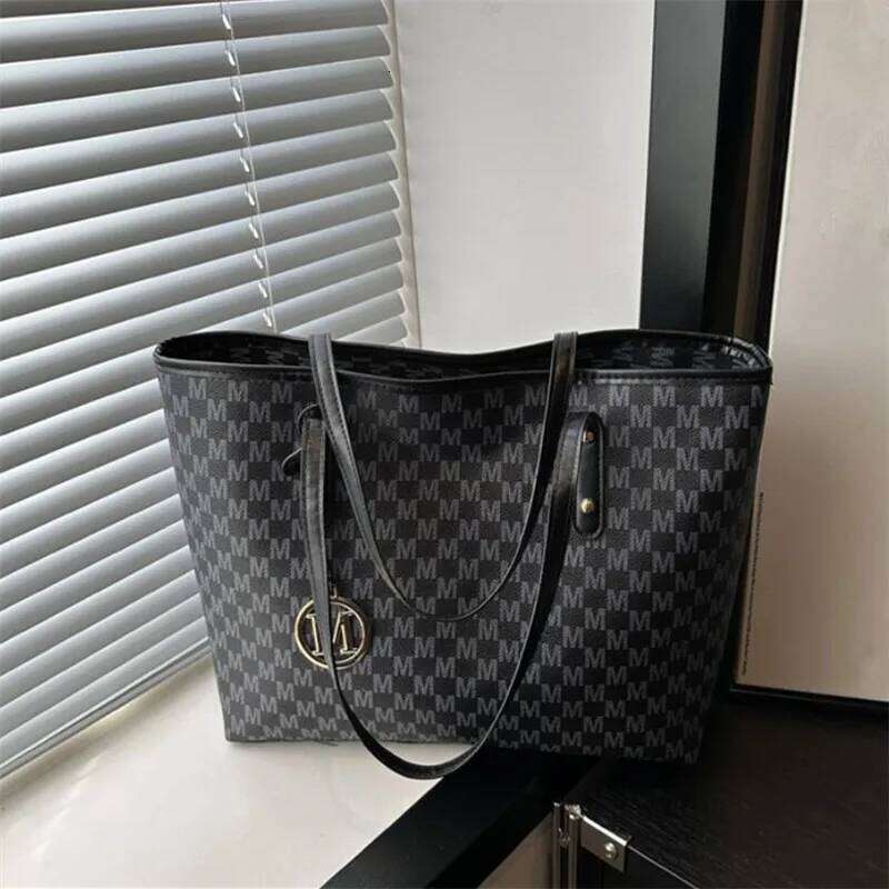 Stylish Tote Bag, Vintage Handbag, Large Underarm Shoulder Bag Women Suitable for Daily Use, Work, Outdoor, Travel, Shopping XJ260306