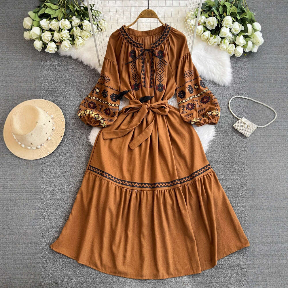 A13 2026 Women's Seaside Vacation Skirt Beach Skirt Super Elf like Ethnic Style Embroidered Lantern Sleeves Floating Long Skirt