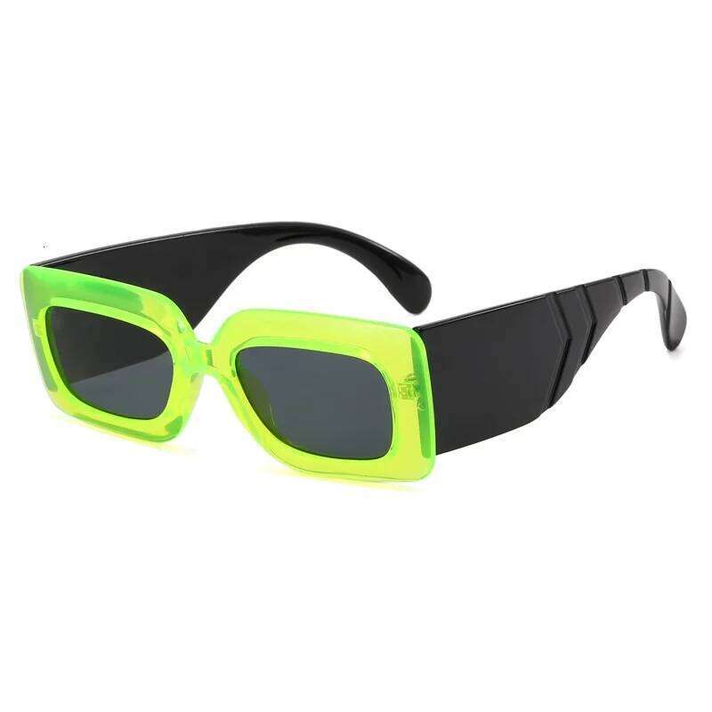 Square Sunglasses Men Women Snakeskin Sun Glasses Snake Pattern Travel Vintage Retro Oculos Shades Female UV400 Gafas De Sol Z260306