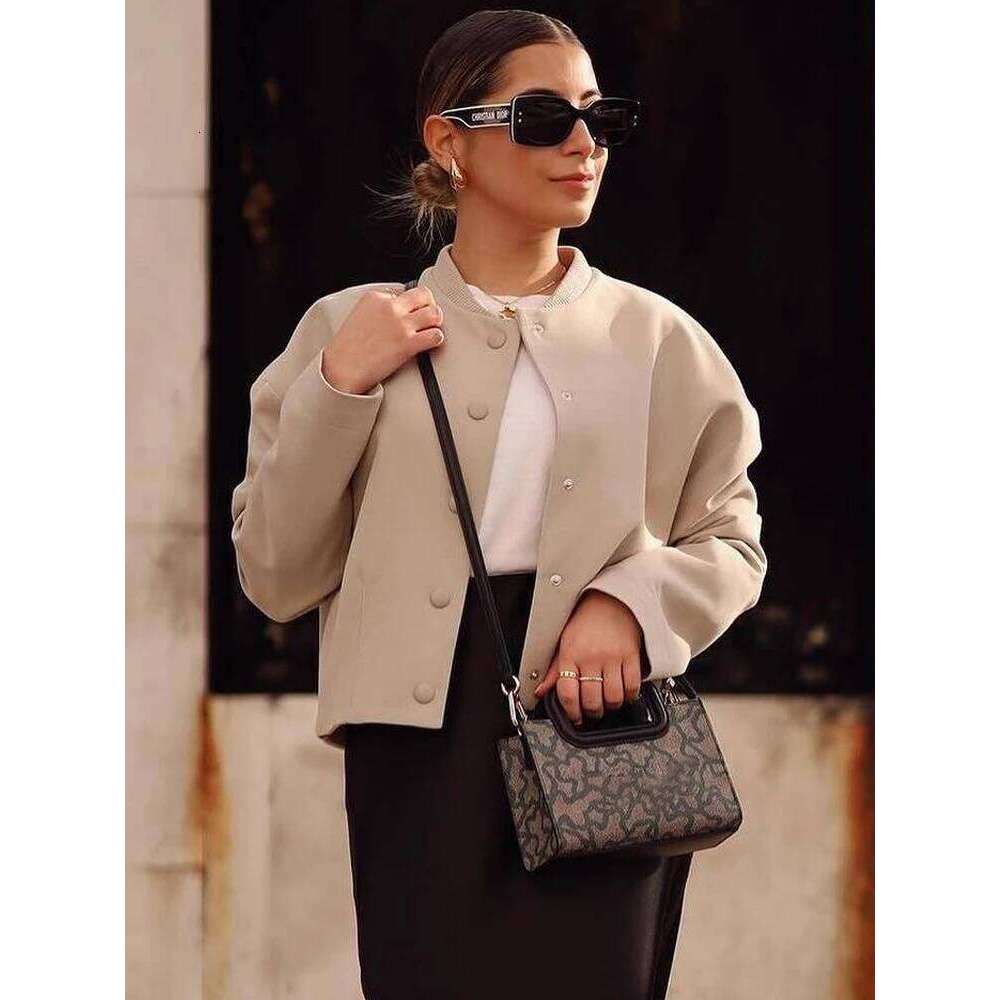 Bomber Light Pink Black Collar Jacket Women's Fashion Long Sleeve New Short Coat AKIKIYU