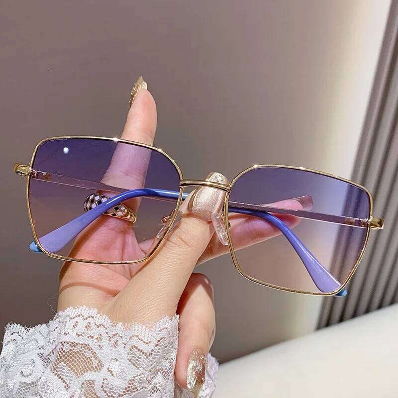 Vintage Frame Square Sunglasses Women Men Rectangle Sun Glasses Eyewear Oculos De Sol for Male Female Eyeglasses Z260306