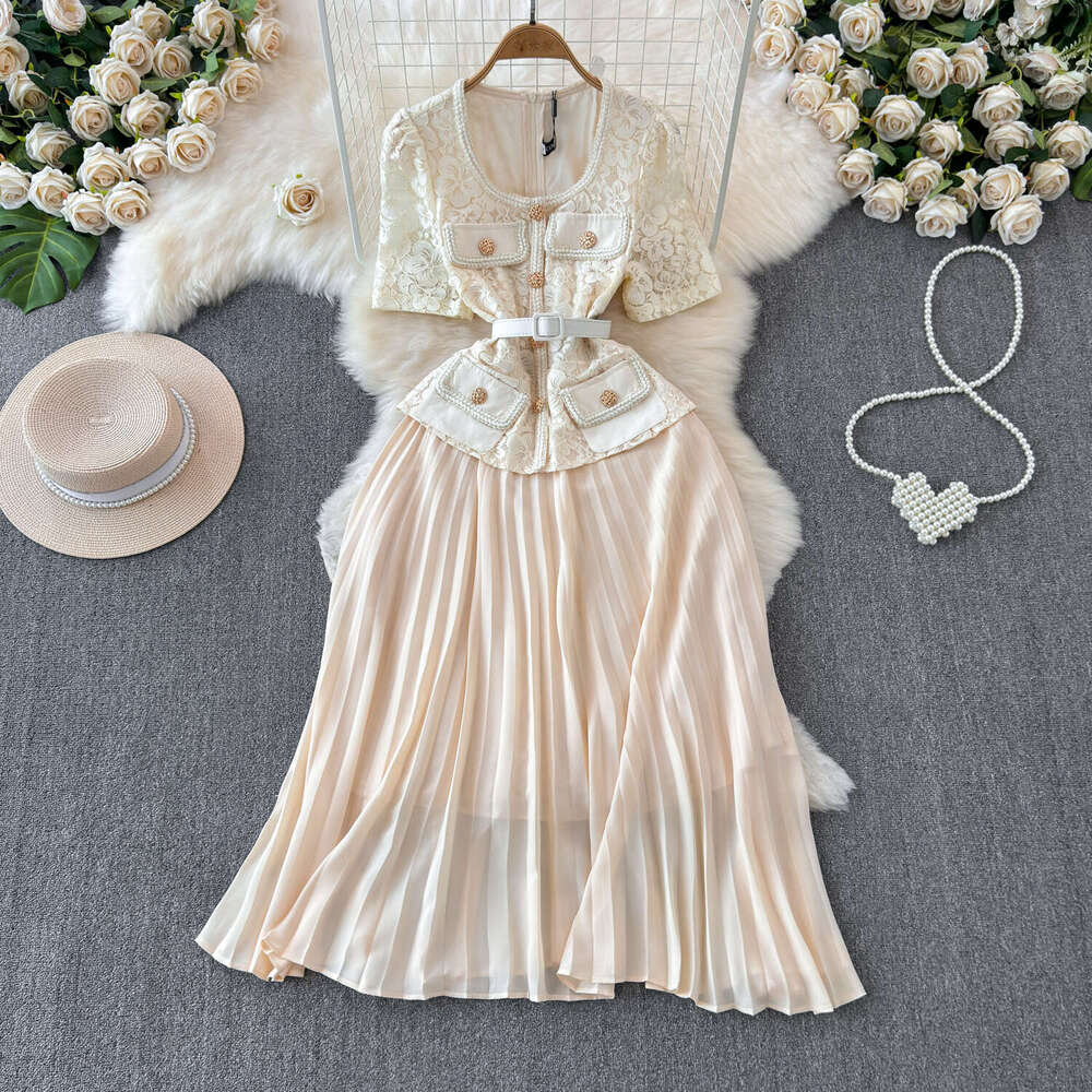 2026 Spring/Autumn New Lightweight Luxury Fashion Elegant A15 Social Style Slimming Lace Patched pleated Dress