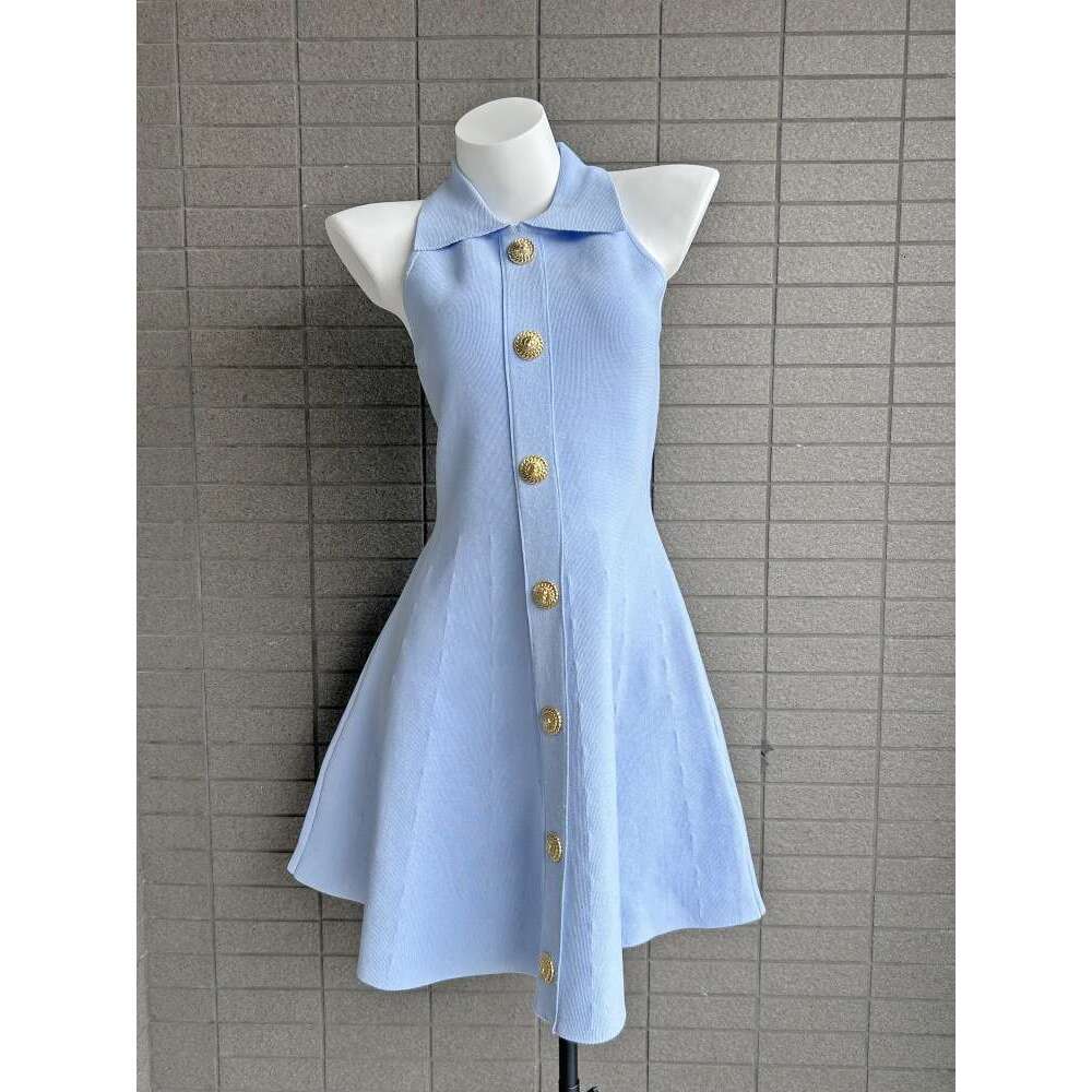 2026 Spring and Summer New French Elegant Metal Button Sleeveless Waist Slimming A-line Short Skirt