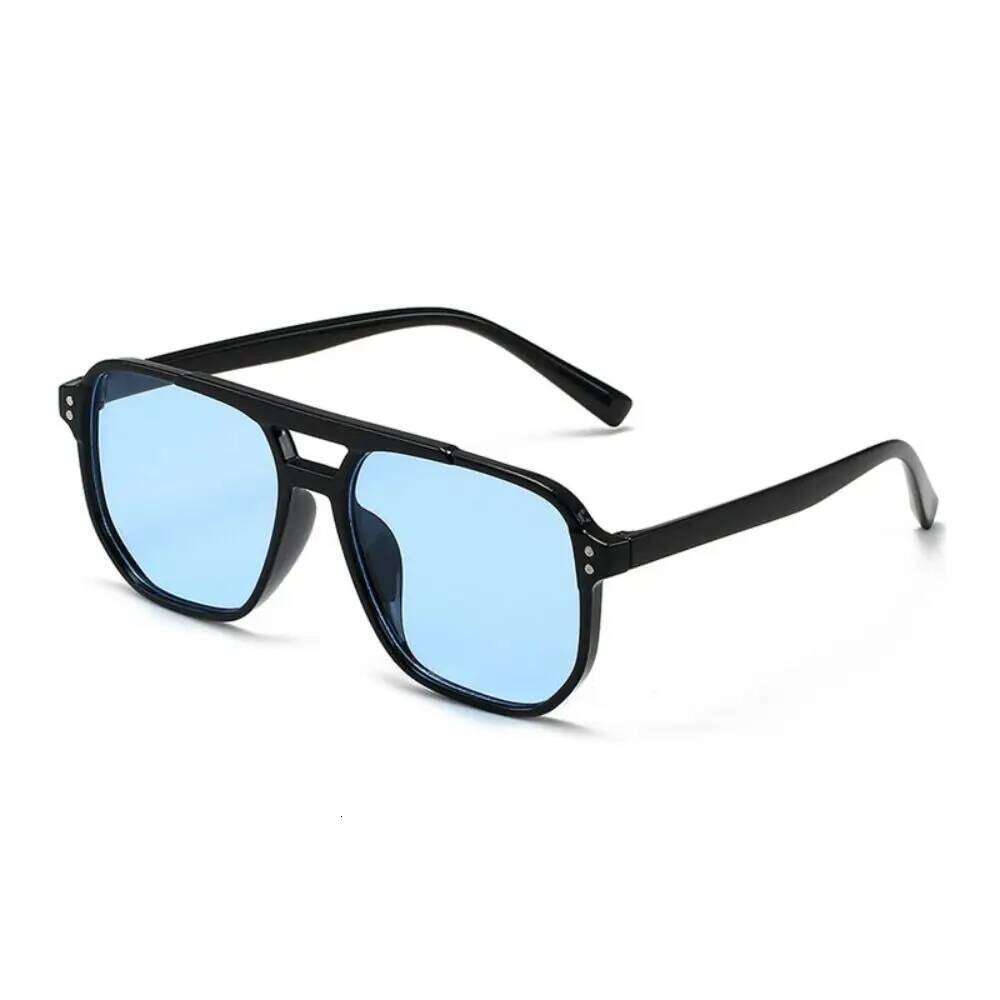 Punk Square Frame Anti-UV Beach Eye Protection Retro Sunglasses Travel Accessories Black Shades Glasses for women men Z260306