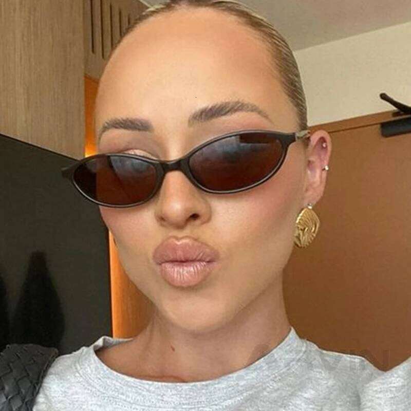 Sexy Small Oval Women's Sunglasses 2025 New Fashion Black Brown Sun Glasses Ladies Shades Trends Summer Unique Eyewear Men Z260306