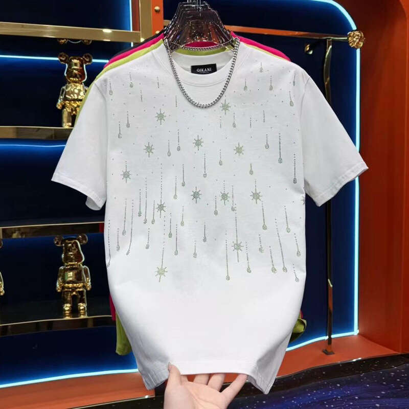 Gypsophila Rhinestone For Men New Versatile Half Daily Base Shirt Men's T-Shirt Short Sleeve Trendy Luanyun