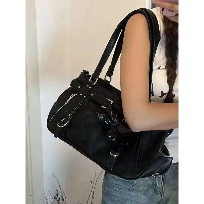 Y2k Large Capacity Pink Travel Crossbody Women Versatile Leopard Print Shoulder Bag New Trend Sports Gym Handbag XJ260306