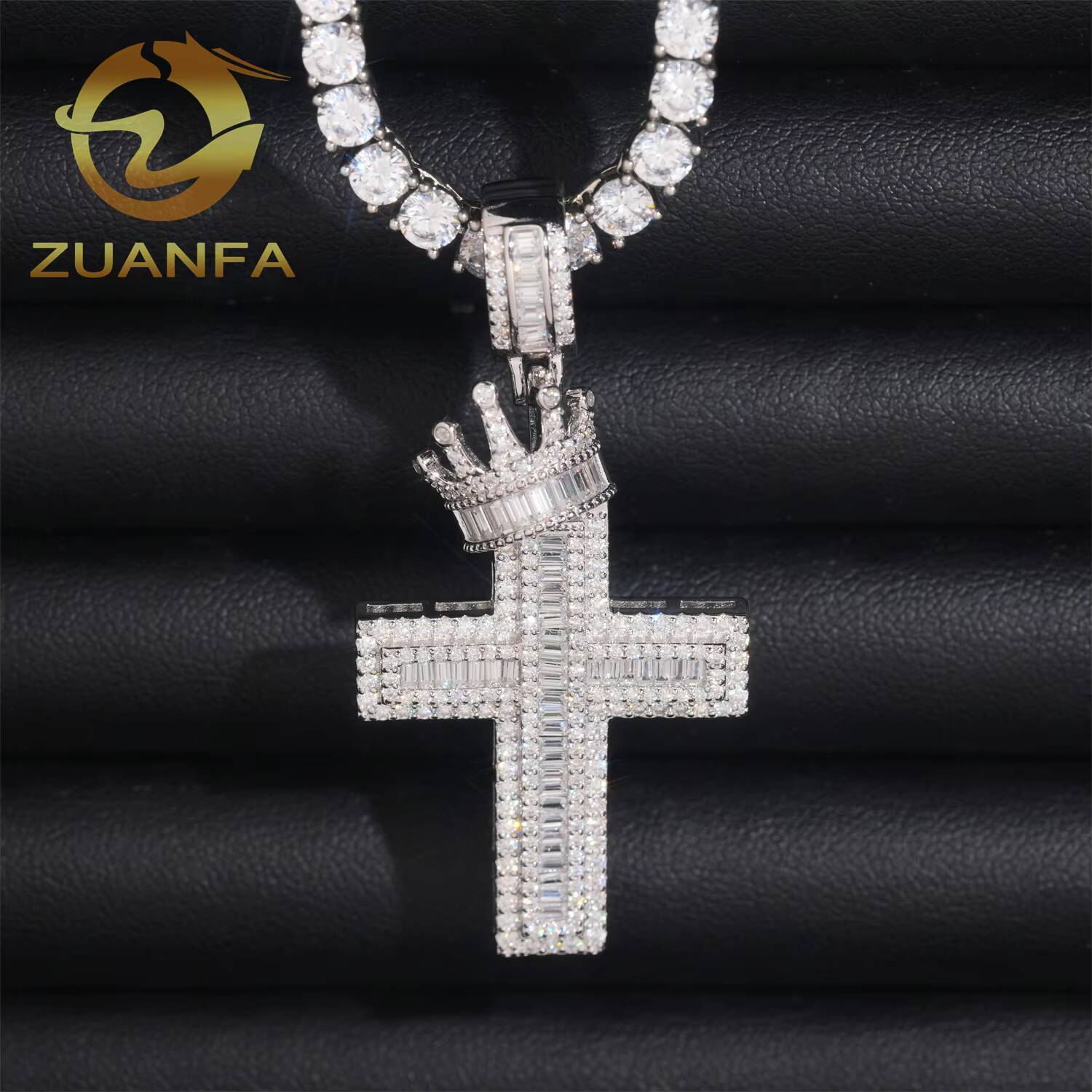 925 Silver Hip Hop Jewelry Iced Out Cross Pendant with Crown VVS Moissanite Diamond Pendant Charm Pass Diamond Tester