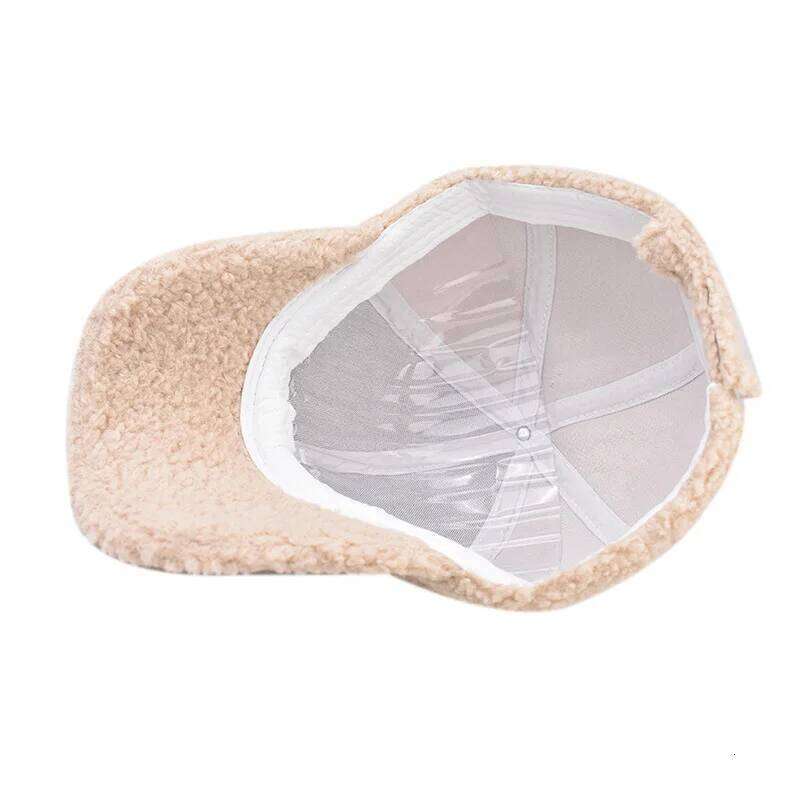 FS White Winter Windproof Baseball Caps For Men Beige Warm Plush Women Lambswool Hats Outdoor Sports Trucker Cap Gorras Hombre Y260304