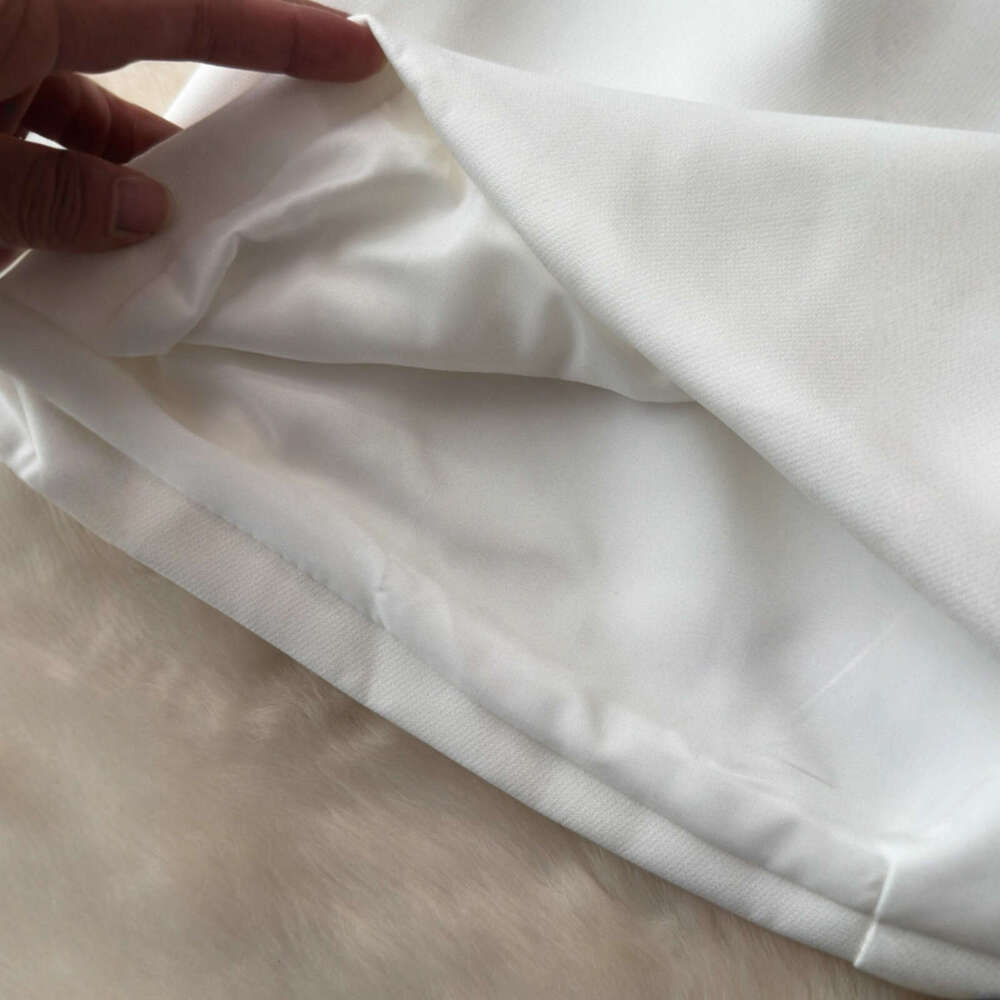 Hepburn style French A13 bow elegant strapless women's 2026 spring and summer high-end sexy off shoulder tight mini skirt