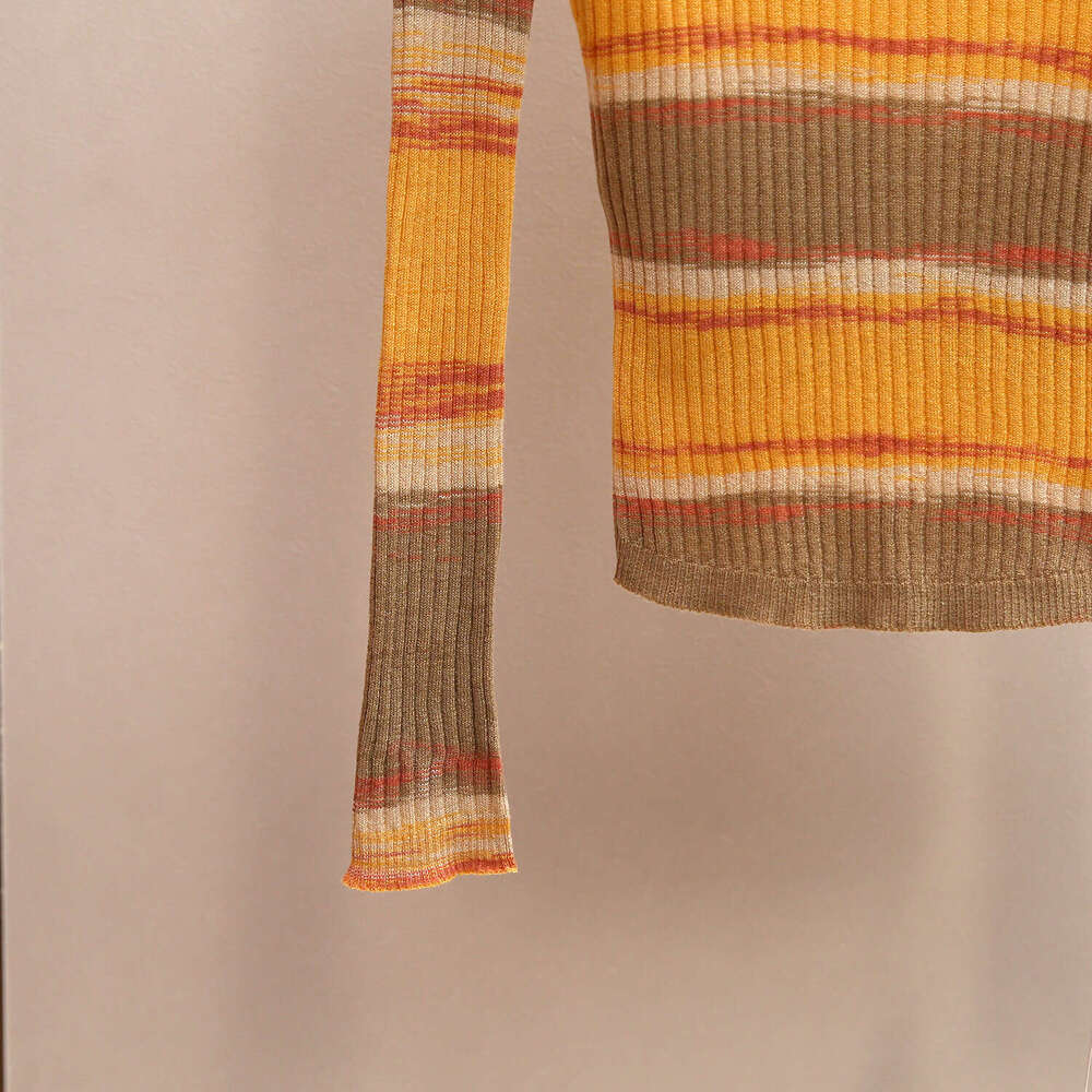 2026 designer high-end women's clothing spring new style French retro fashion slim fit striped long sleeved knitted women's top