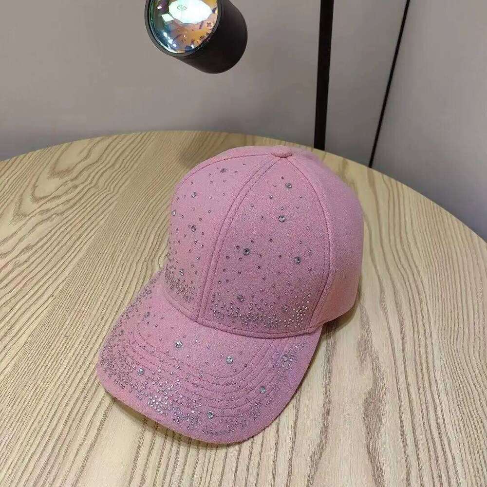 2025 Luxury Rhinestone Duckbill Cap For Women Baseball Caps Autumn Winter Hip Hop Outdoor Sun Hats Casquette Y260304