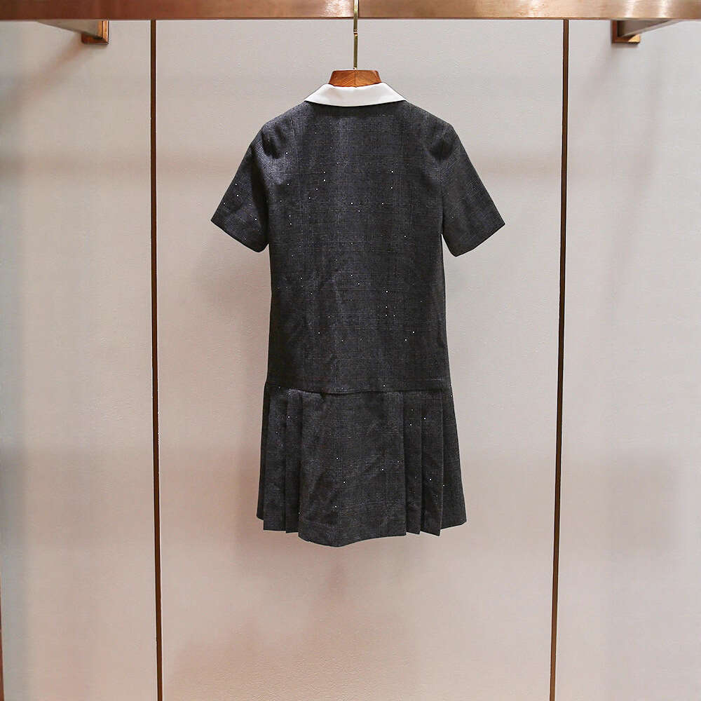 2026 Spring and Autumn New French English Color blocked Stand up Collar Short Sleeve Straight Fold Patch Single breasted Women's Dress