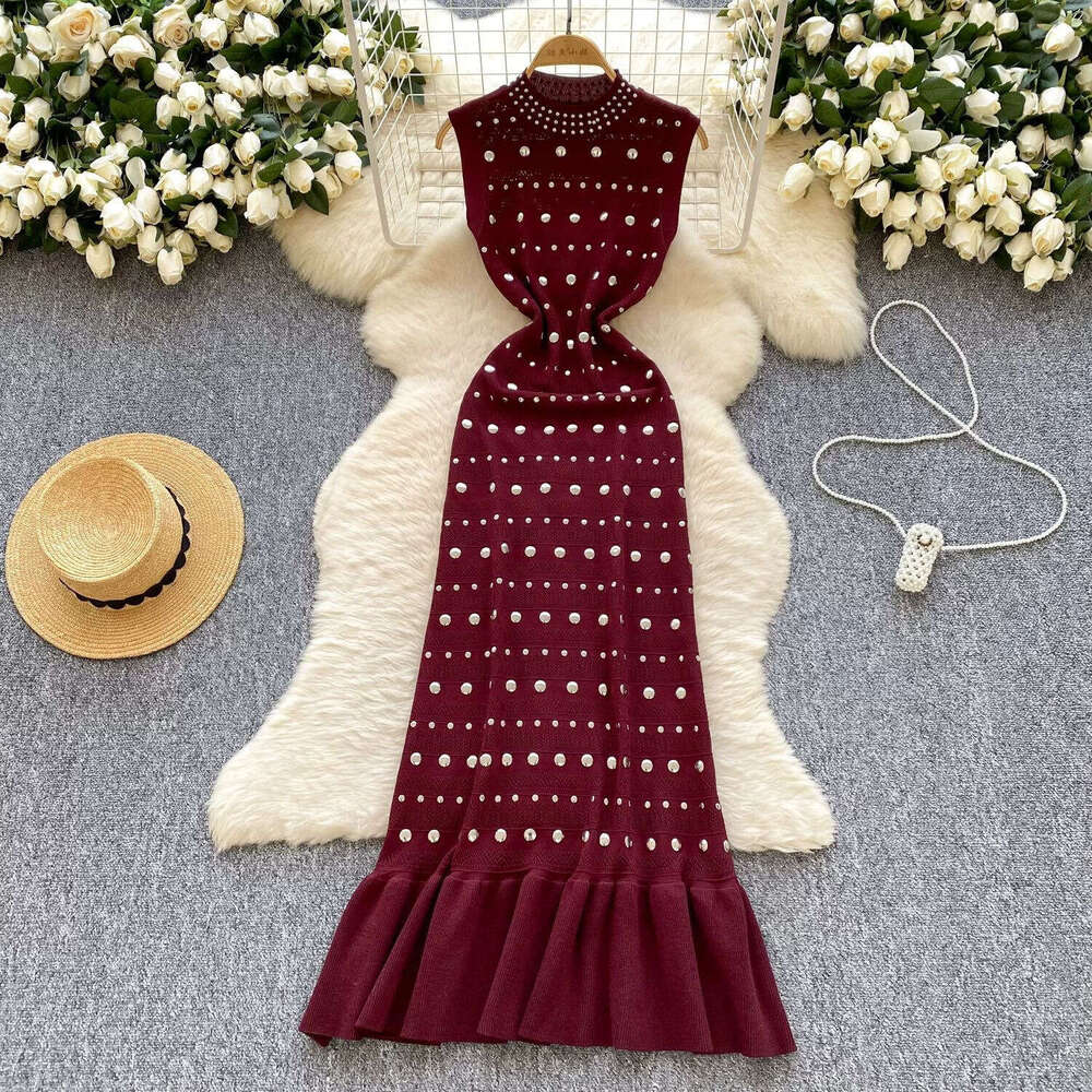 2026 European and American style elegant French women's clothing new sleeveless summer stand up collar slim fit design fishtail long skirt by des