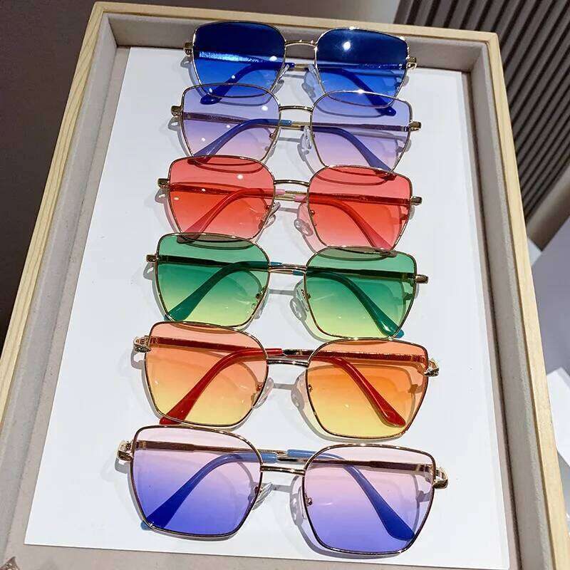 Vintage Frame Square Sunglasses Women Men Rectangle Sun Glasses Eyewear Oculos De Sol for Male Female Eyeglasses Z260306