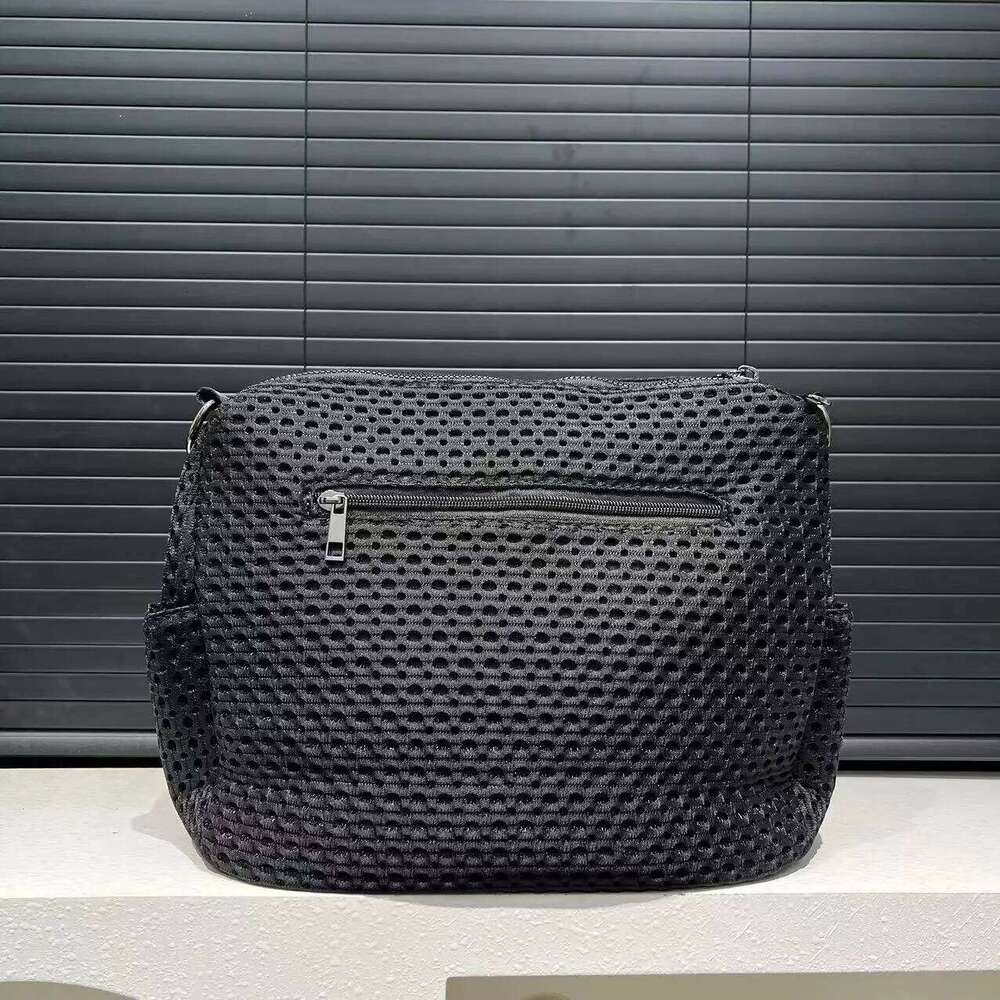 Fashionable neutral mesh spliced nylon shoulder bag, large capacity, lightweight and casual handbag XJ260306