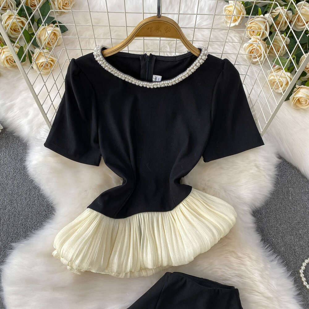 2026 European and American high-end round neck beaded T-shirt paired A13 with waist cinching skirt top slim half skirt two-piece set