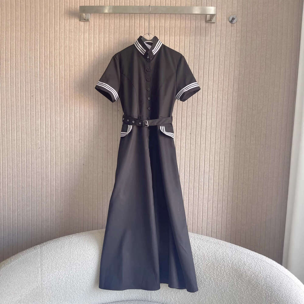 2026 Spring and Summer New Designer Fashion Women's Casual Ribbed Collar Women's Short sleeved Dress with Belt