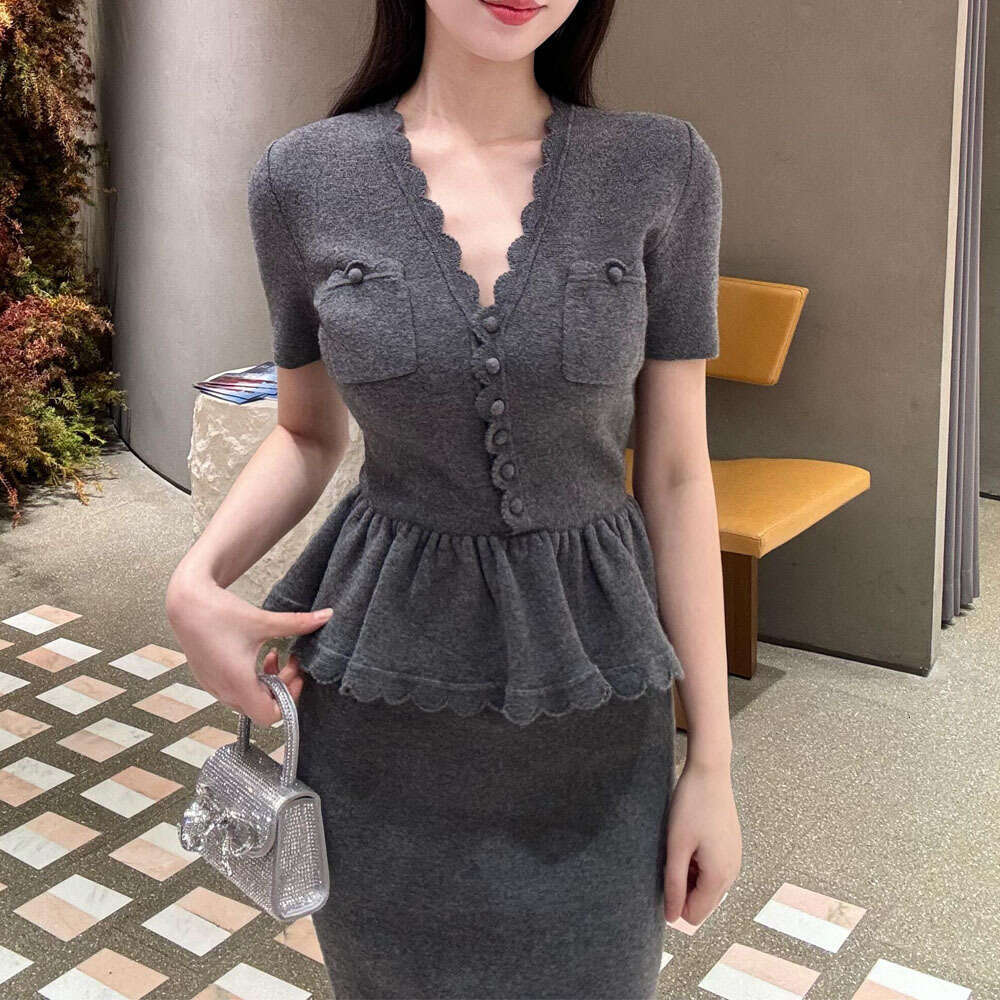 2026 Spring and Summer New A12 Urban Commuter Slim Fit V-neck Short Sleeve Sexy Pencil Style Long Dress