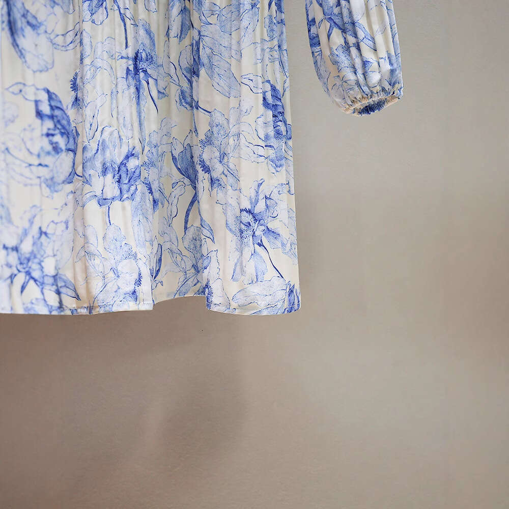 2026 Spring and Summer New French style Small Fragrant Round Neck Folded Long Sleeve Printed Slimming Dress for Women