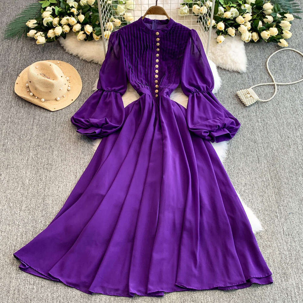 Elegant designer lantern sleeve chiffon women's dress 2026 new high-end niche pleated slim fit style