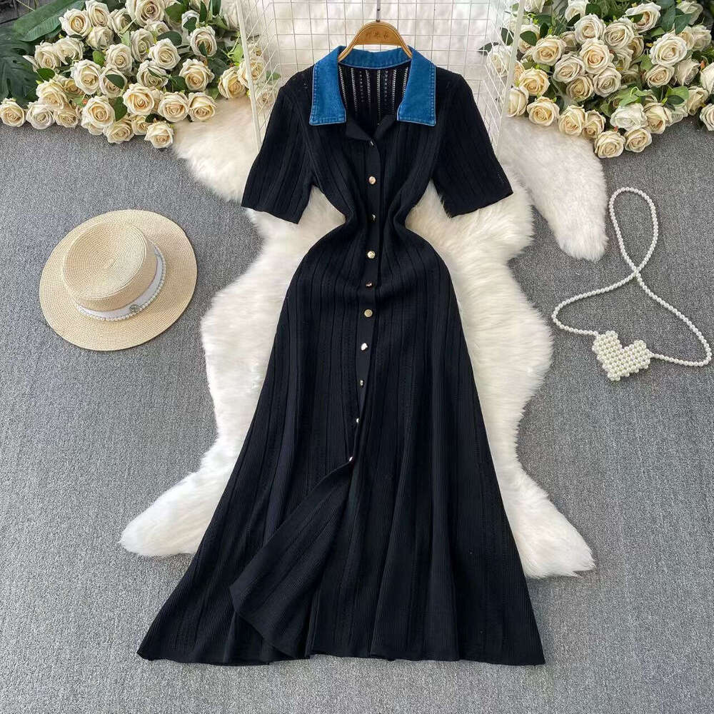 2026 Spring and Summer French New Short sleeved Knitted Dress with Elegant Waist and Wide Bottom, A-line Long Dress